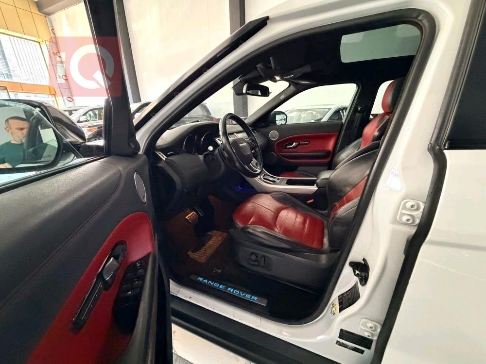 لاند روفر رانج روڤر إيفوك